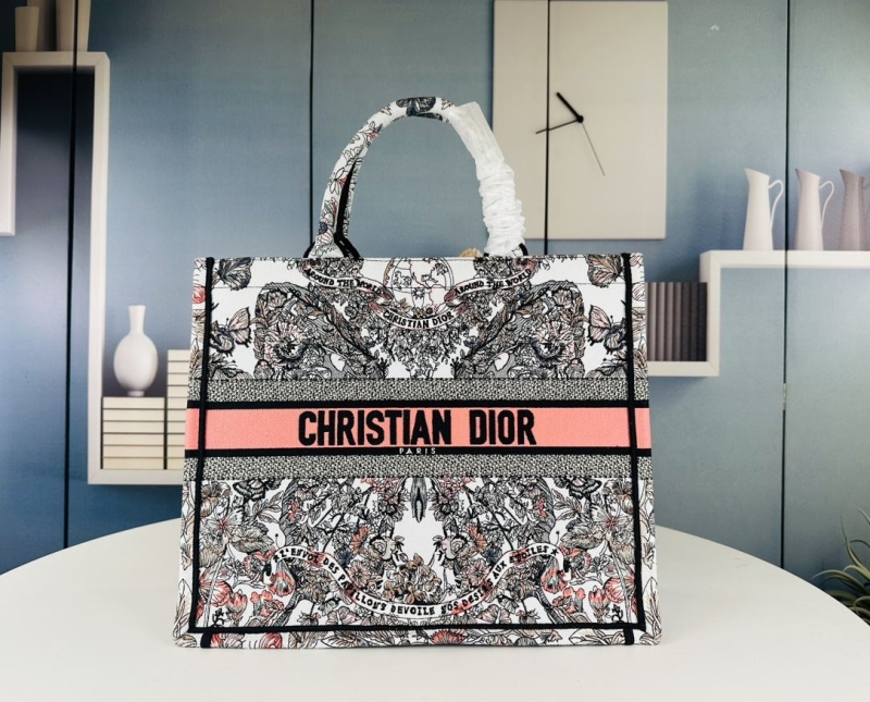 Dior Shopping Bags